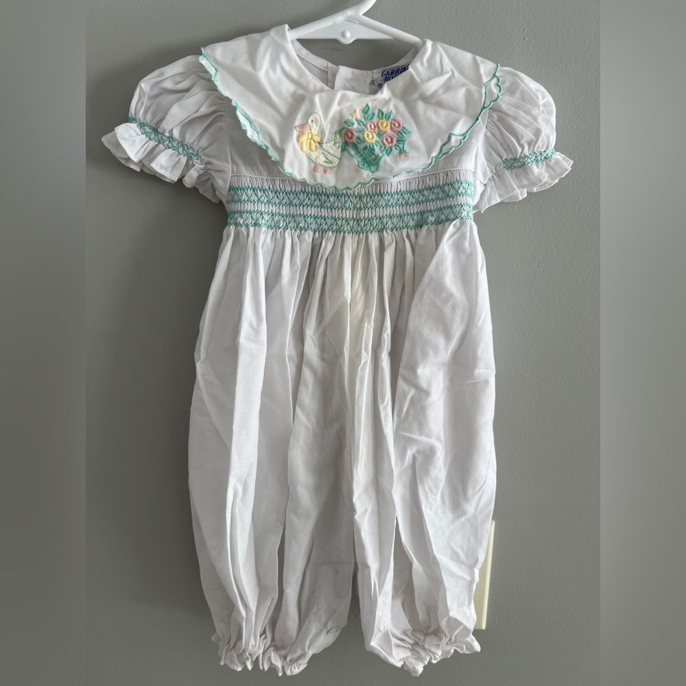 90s Vintage Carriage Boutiques 3M Smocked Bubble Romper White Heirloom